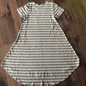 Small lularoe Carly gently used non smoking home